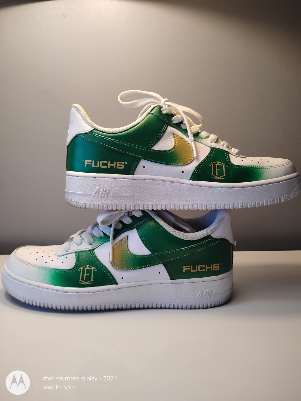 Fuchs Nike Air Force 1 Men’s Green & White Low-Top Sneakers Custom Painted Pro